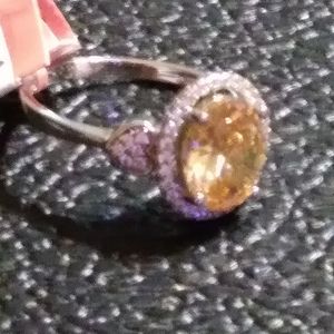 Nwt-Champagne &white CZ in sterling silver. 8